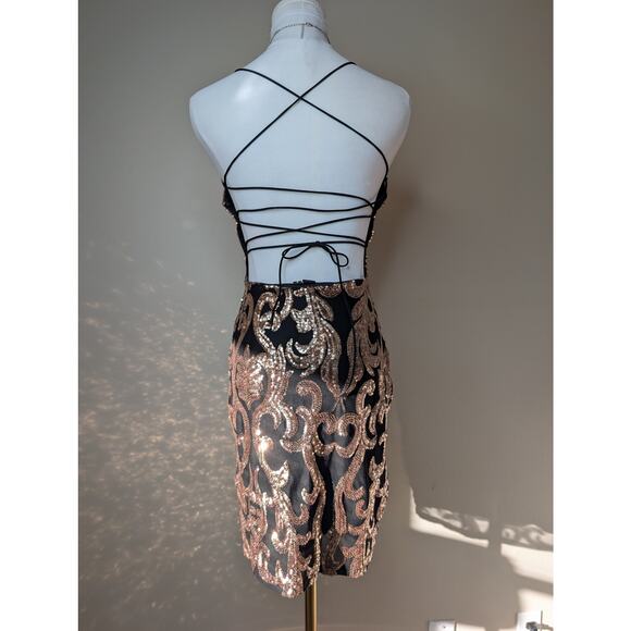 Lace Up Backless Sequin Dress - Picture 3 of 6